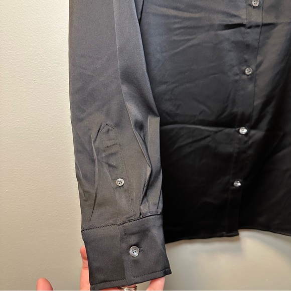 J. McLaughlin Women’s Black Denver Silky Long Sleeve Button Blouse Sz L NWT - Picture 4 of 7